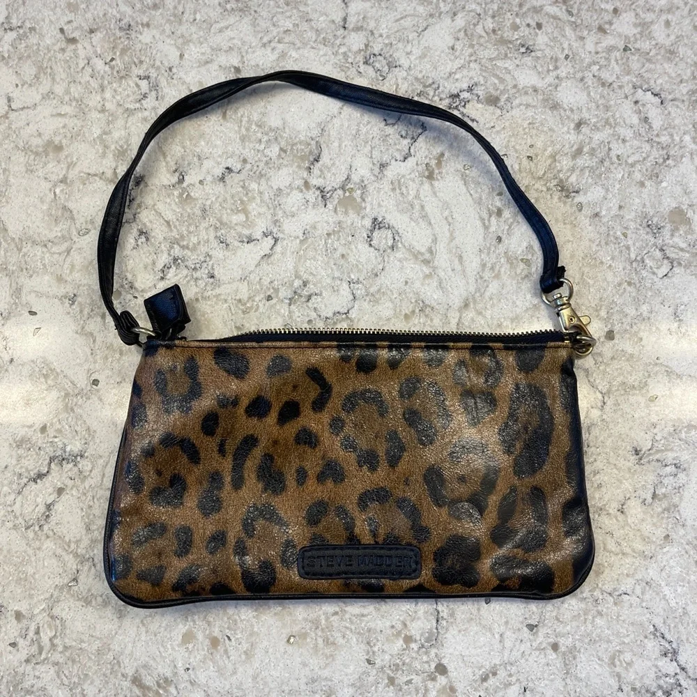 Steve Madden Leopard Print Wristlet Clutch - Brown & Black